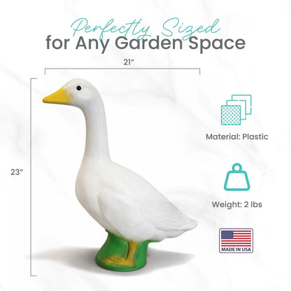 Union Products Wild Goose Outdoor Lawn and Garden Statue, 23" Tall Figurine